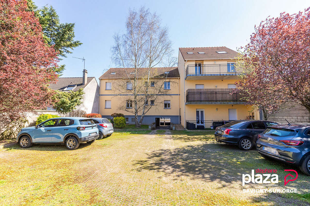 Appartement à SAVIGNY-SUR-ORGE