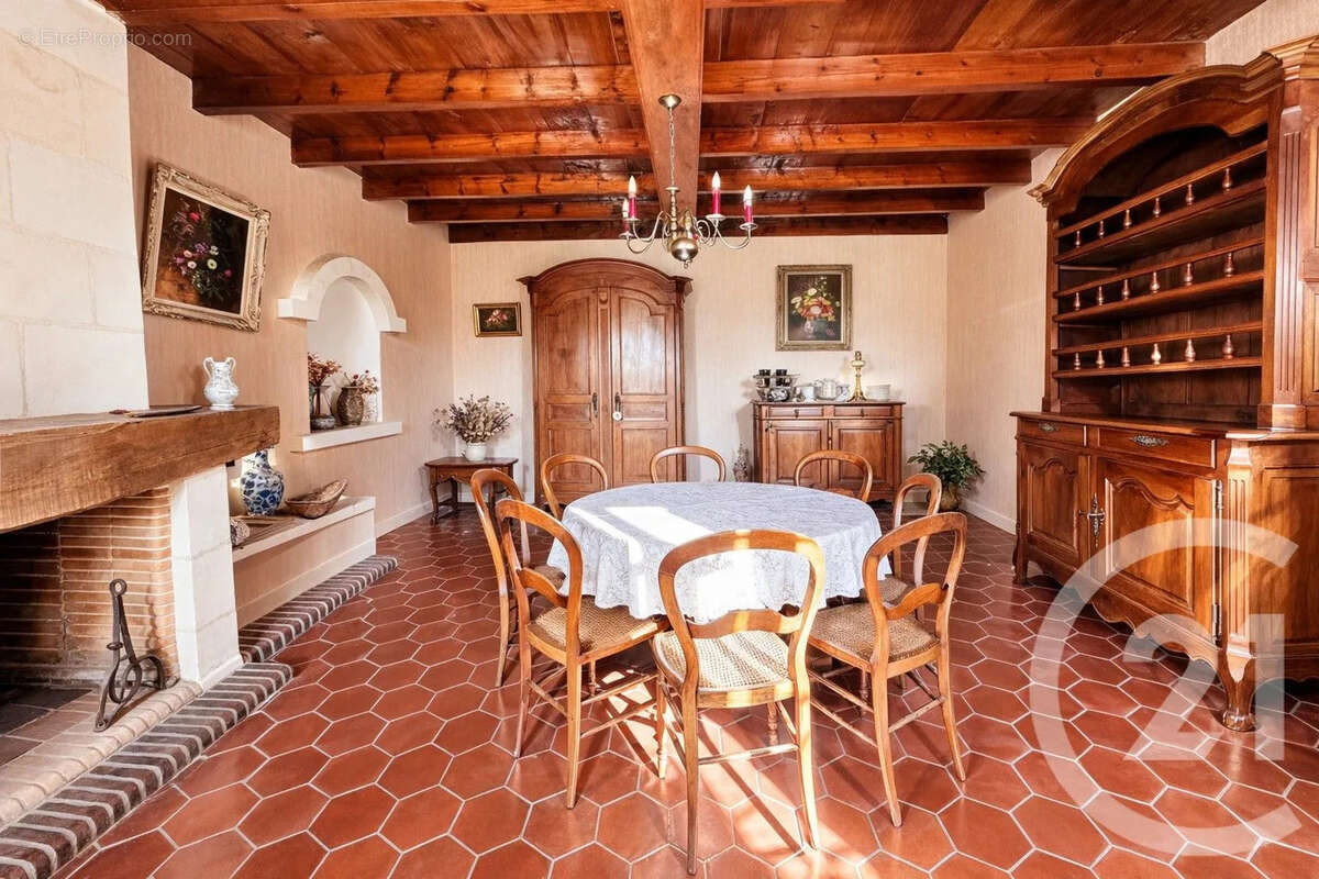Maison à SAINT-ANDRE-DE-CUBZAC