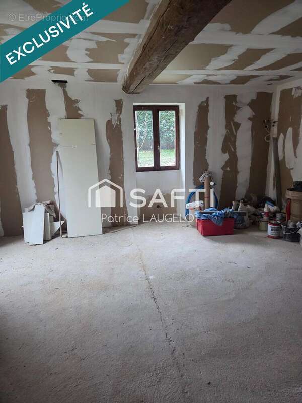 Photo 3 - Maison à LIGNY-LE-CHATEL