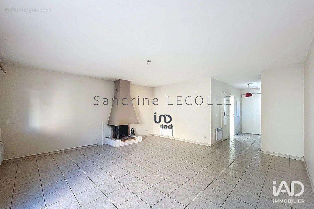 Photo 9 - Maison à BAILLY-ROMAINVILLIERS