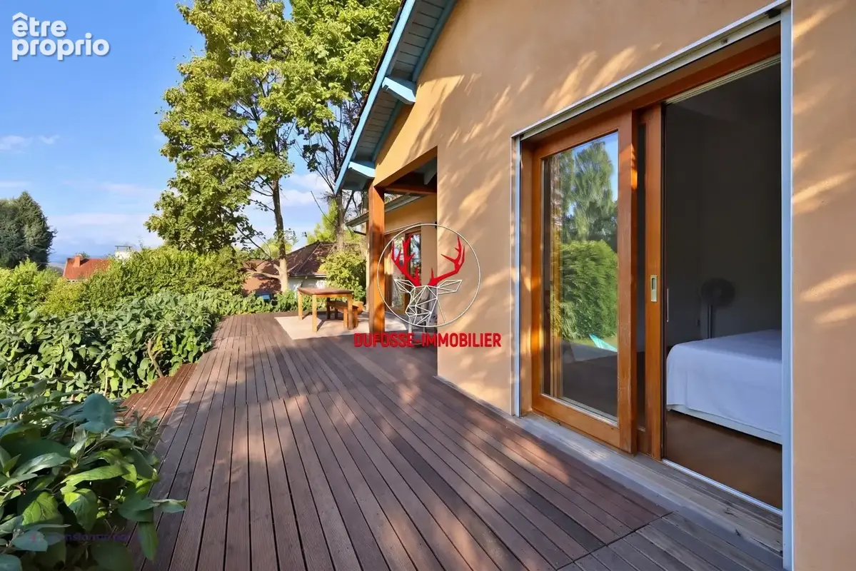 SAINTE-FOY-LÈS-LYON : Propriété de caractère avec piscine - photo 4
