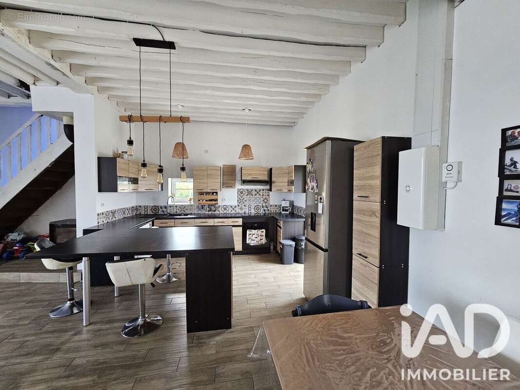Maison 154 m² à Precy-Sur-Vrin  - photo 6