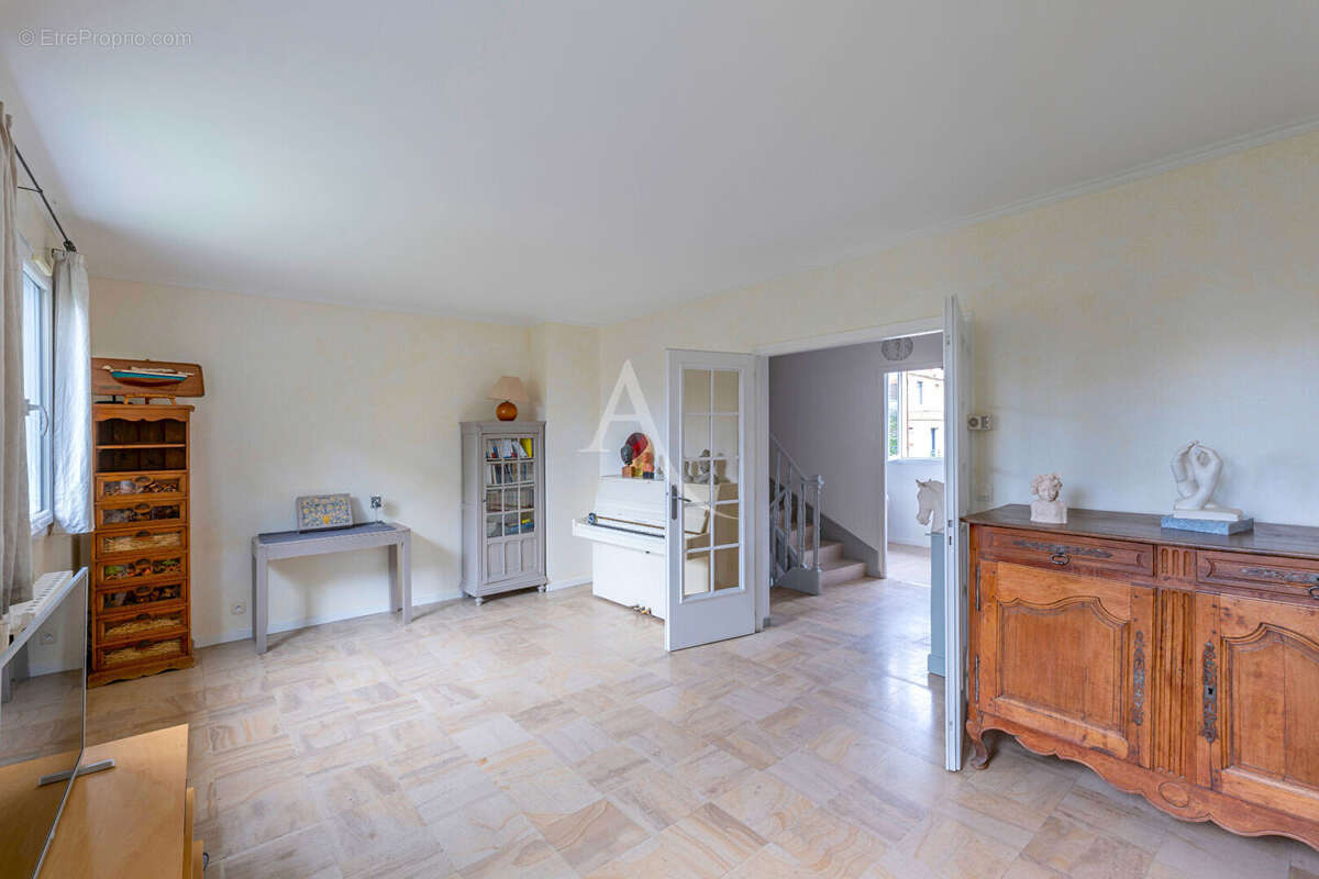 Maison à RUEIL-MALMAISON