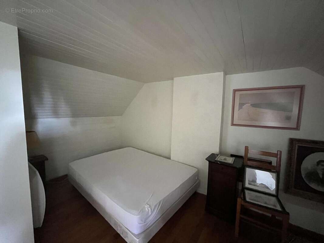 Chambre 4 - Maison à VILLENEUVE