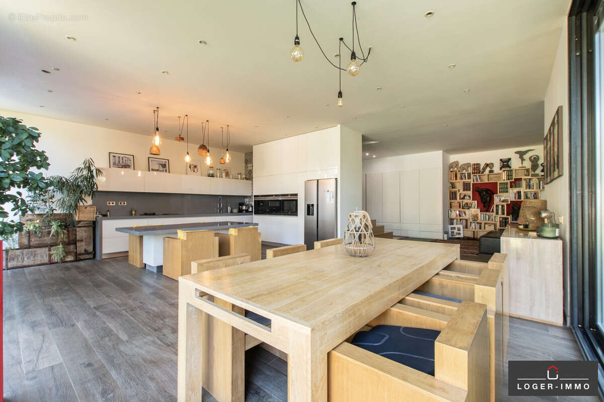 Maison à SAINT-MAUR-DES-FOSSES