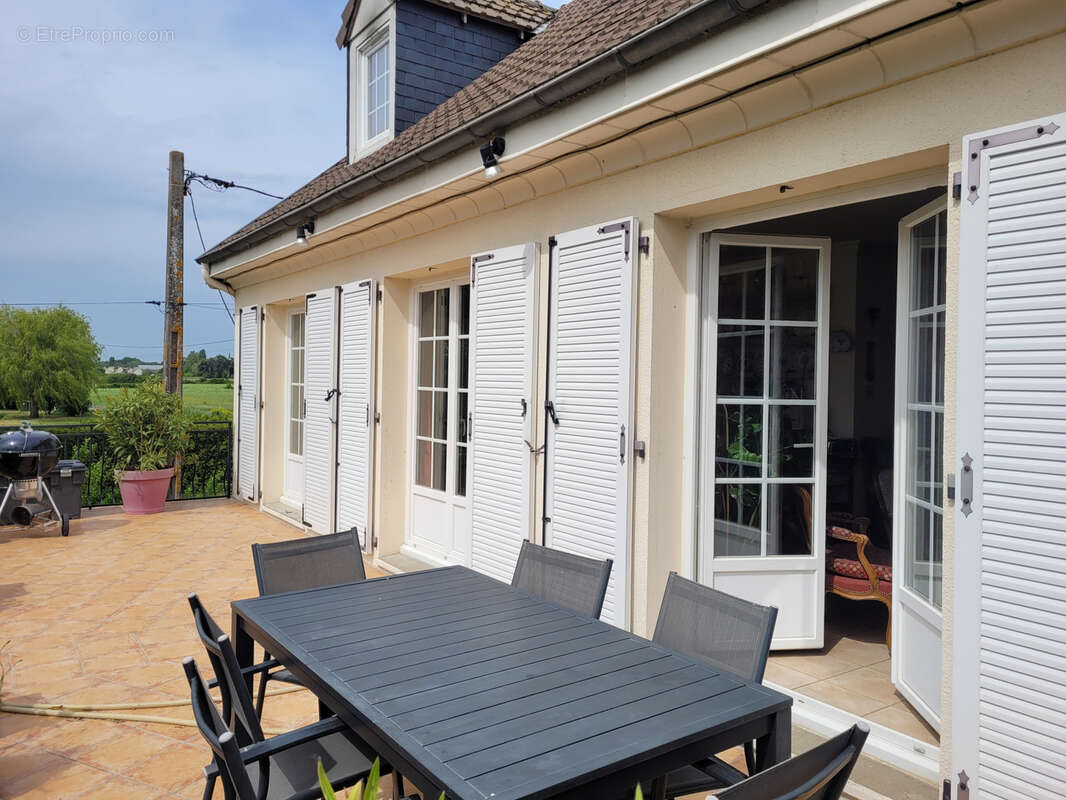 Maison à BERTHENAY