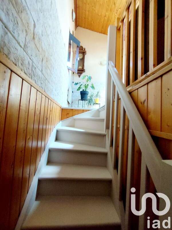 Photo 6 - Maison à SAINT-BONNET-LE-CHATEAU