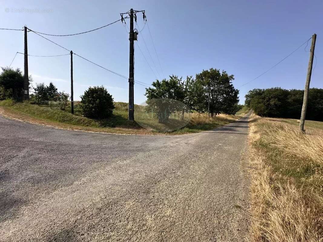 Maison à SAINTE-DODE