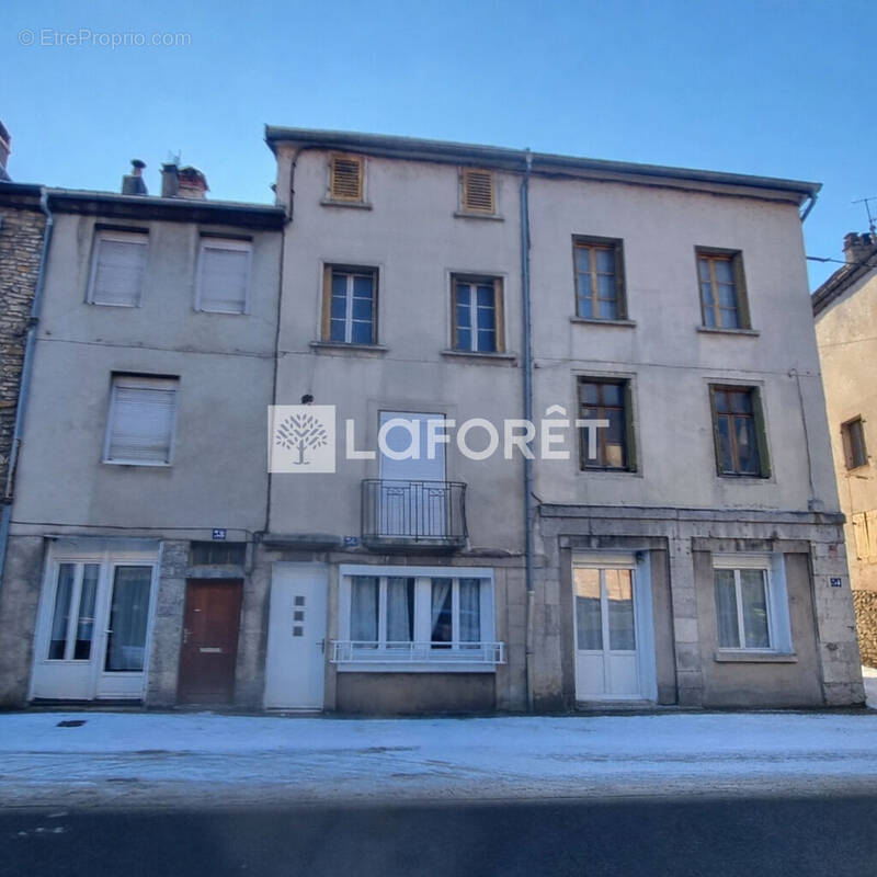 Maison à SALINS-LES-BAINS