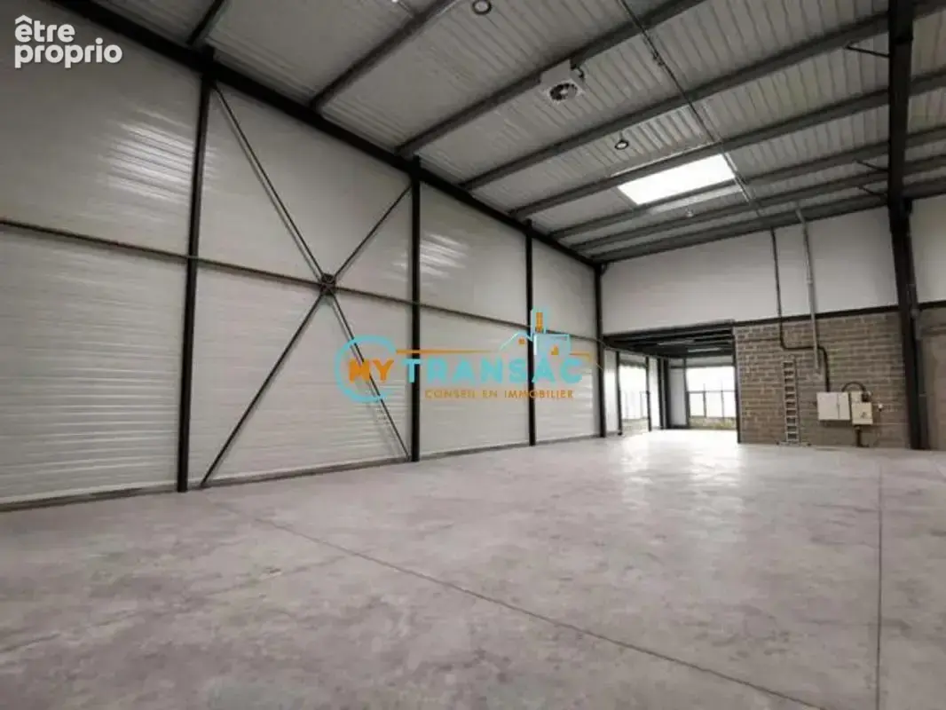 Commerce 839 m² à vendre à Moissy-Cramayel (77550) - photo 7