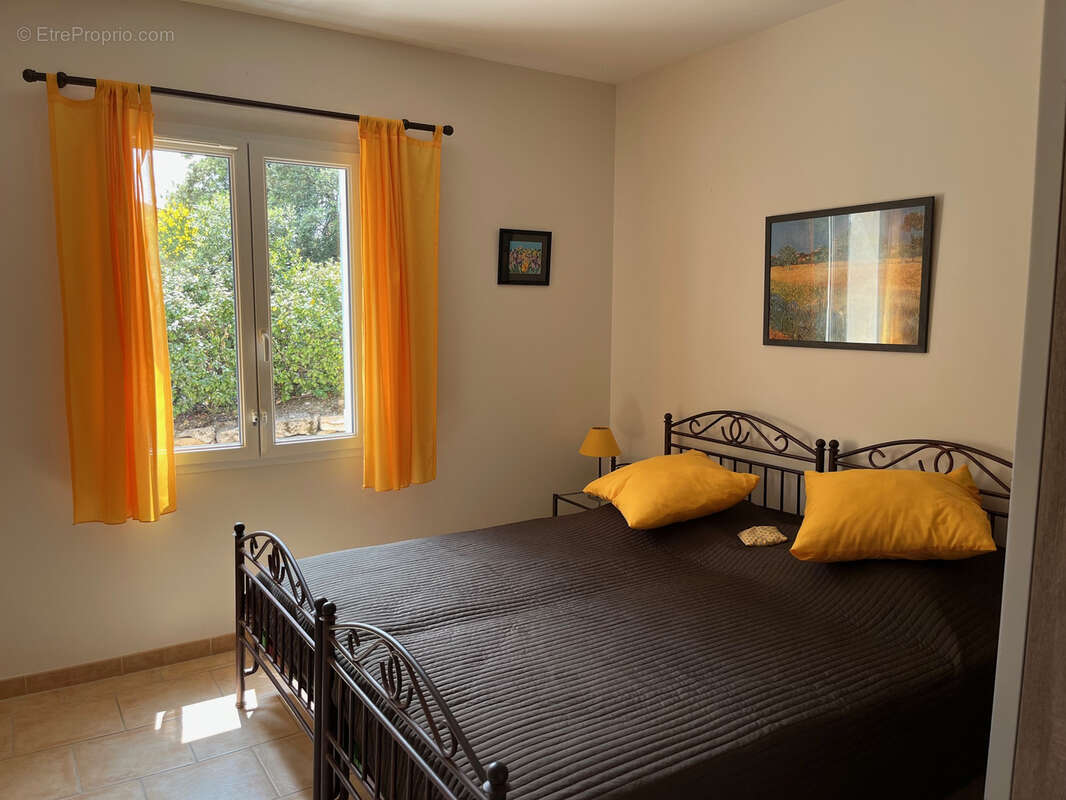 Maison à LE BARROUX