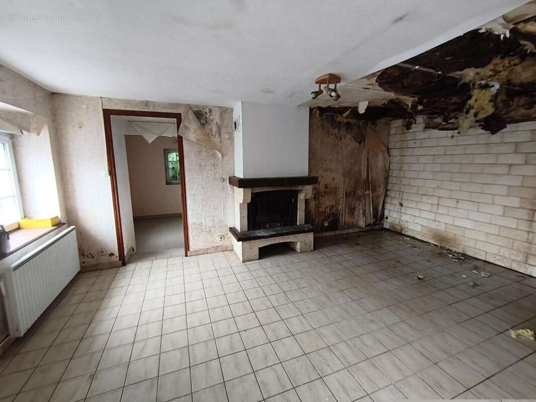 Maison à L'EPINAY-LE-COMTE