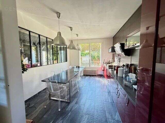 Maison à COMBS-LA-VILLE