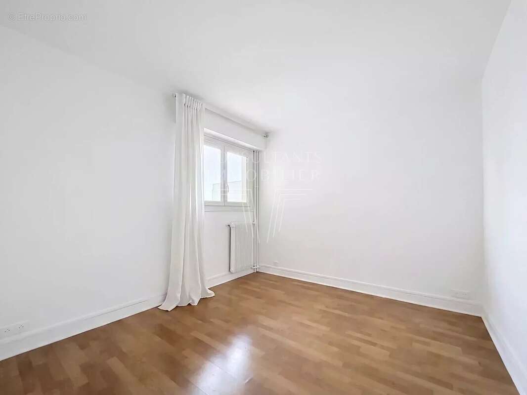 Exclusivité - deux-pieces en étage élevé avec grand balcon - photo 6