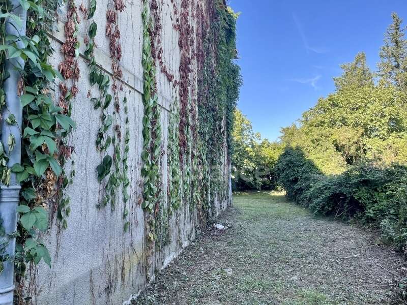 Maison 5 pieces 160m2 a renover - photo 8
