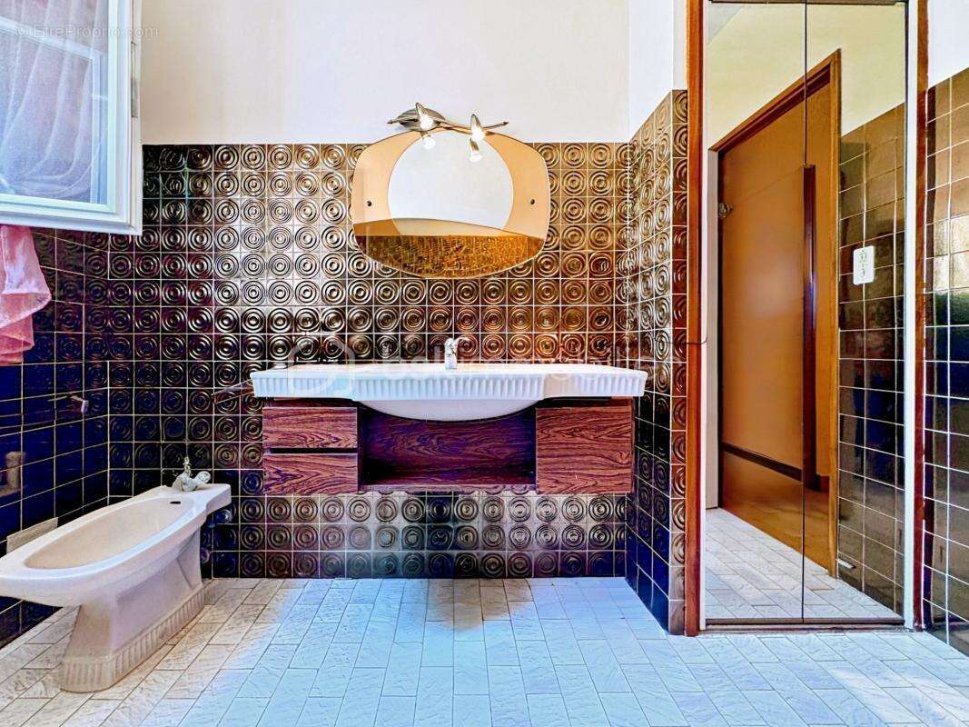 Maison à SIX-FOURS-LES-PLAGES