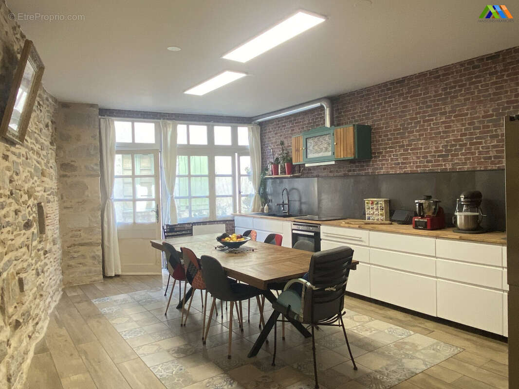 Maison 150 m² à Salies-De-Bearn  - photo 4