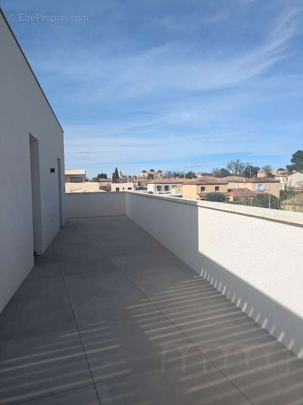 Appartement à CASTRIES