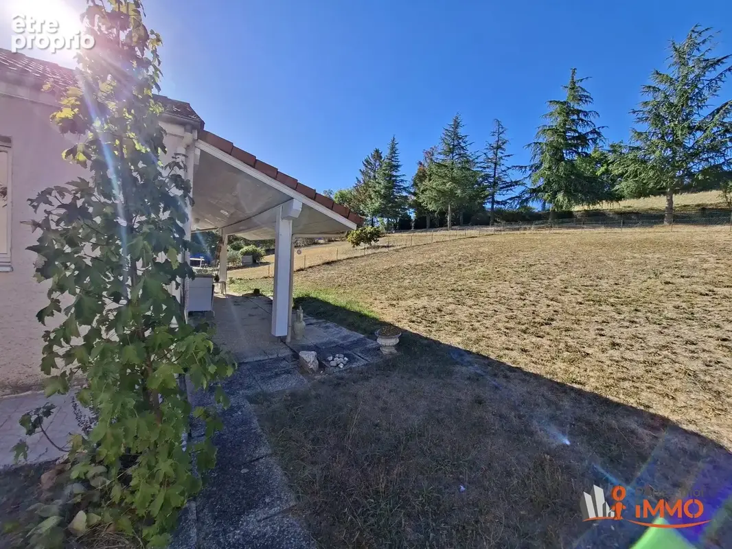 Maison 4 pièces 82 m² à vendre à Saint-Galmier (42330) - photo 2