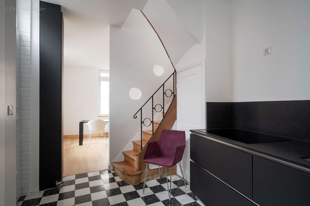Tres belle renovation a 2 pas du centre-ville - photo 3