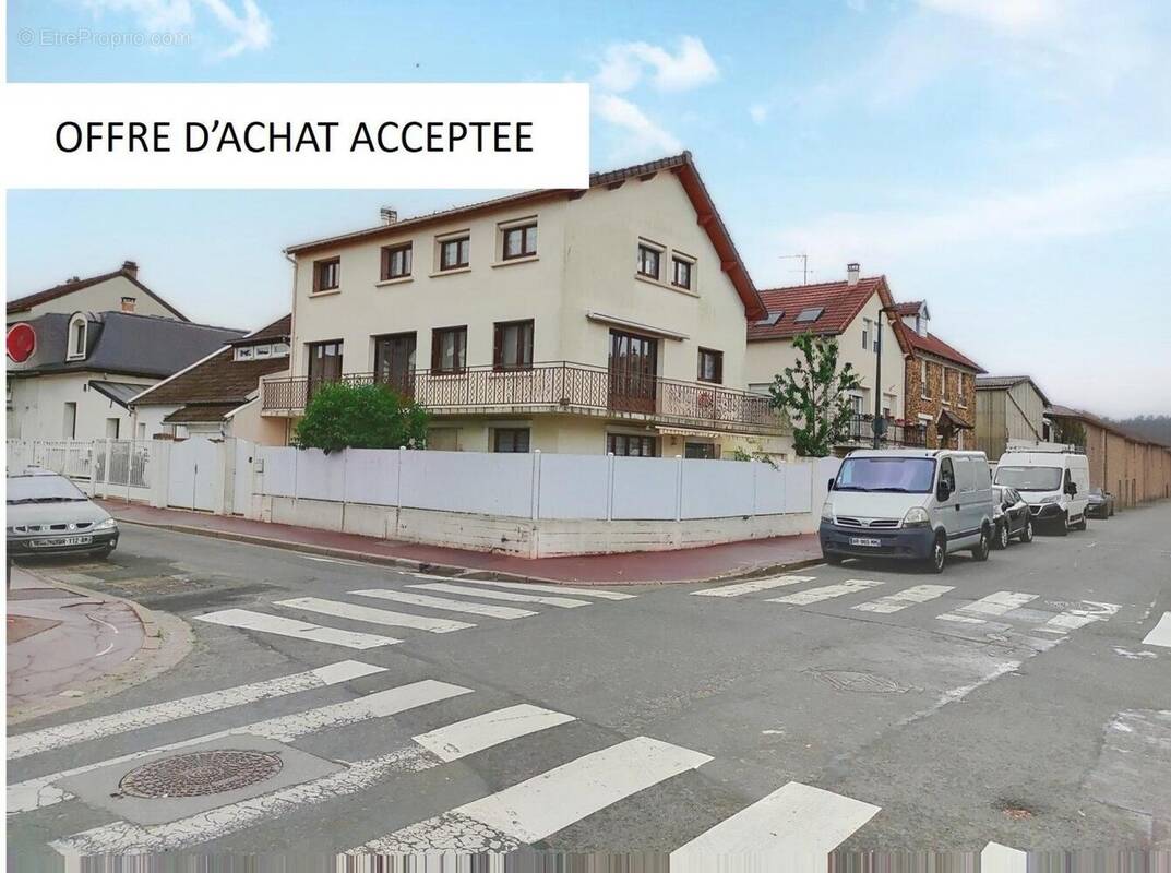 Photo 1 - Maison à CLAMART