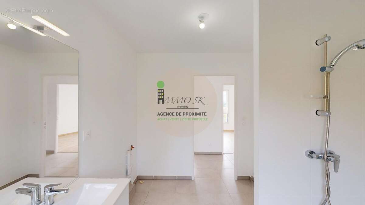 Appartement à RILLIEUX-LA-PAPE