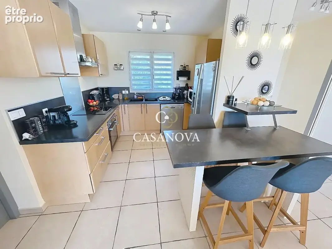 Proche BEZIERS, villa de plain-pied avec piscine, beaux extérieurs et vue panoramqiue - photo 14