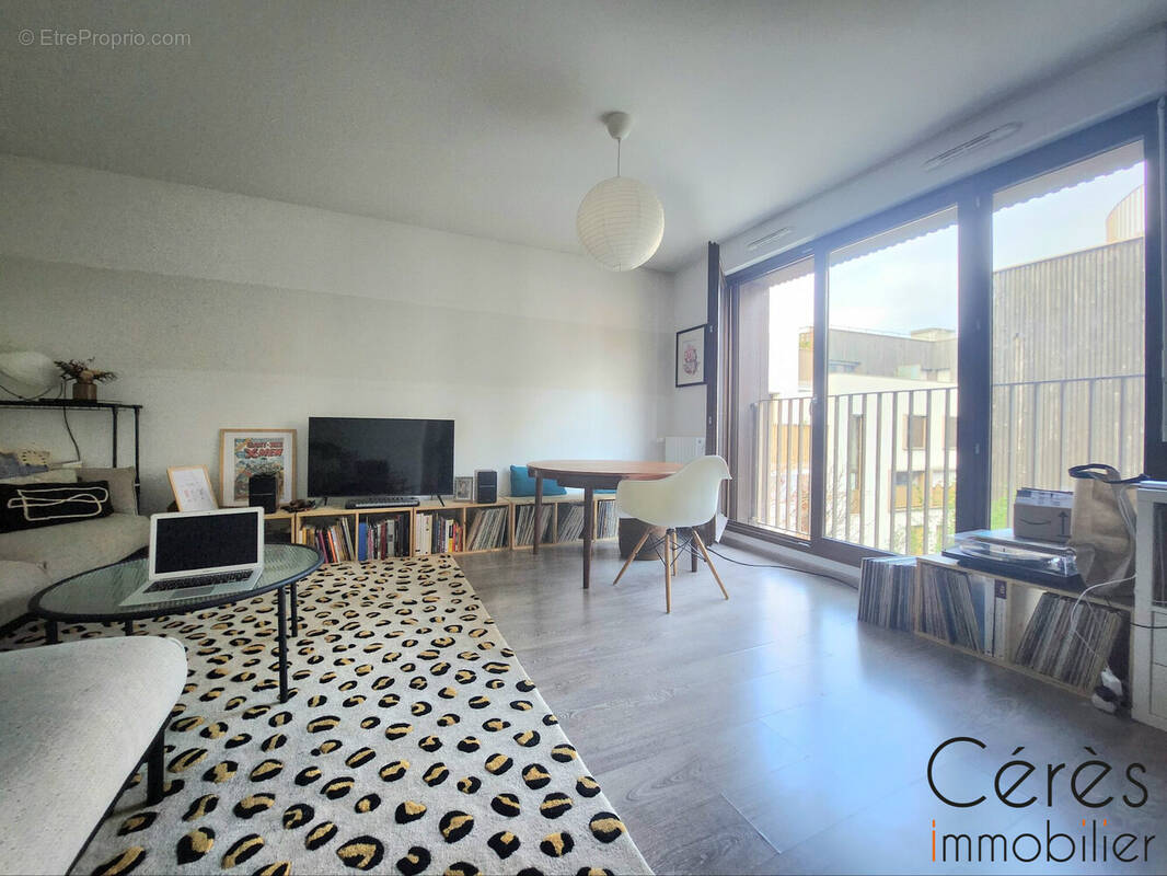 Appartement à ROMAINVILLE