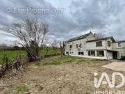 Photo 1 - Maison à SAINT-SATURNIN-DE-LENNE