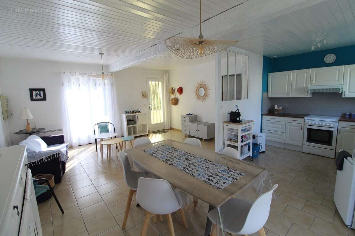 Maison à SAINT-PALAIS-SUR-MER