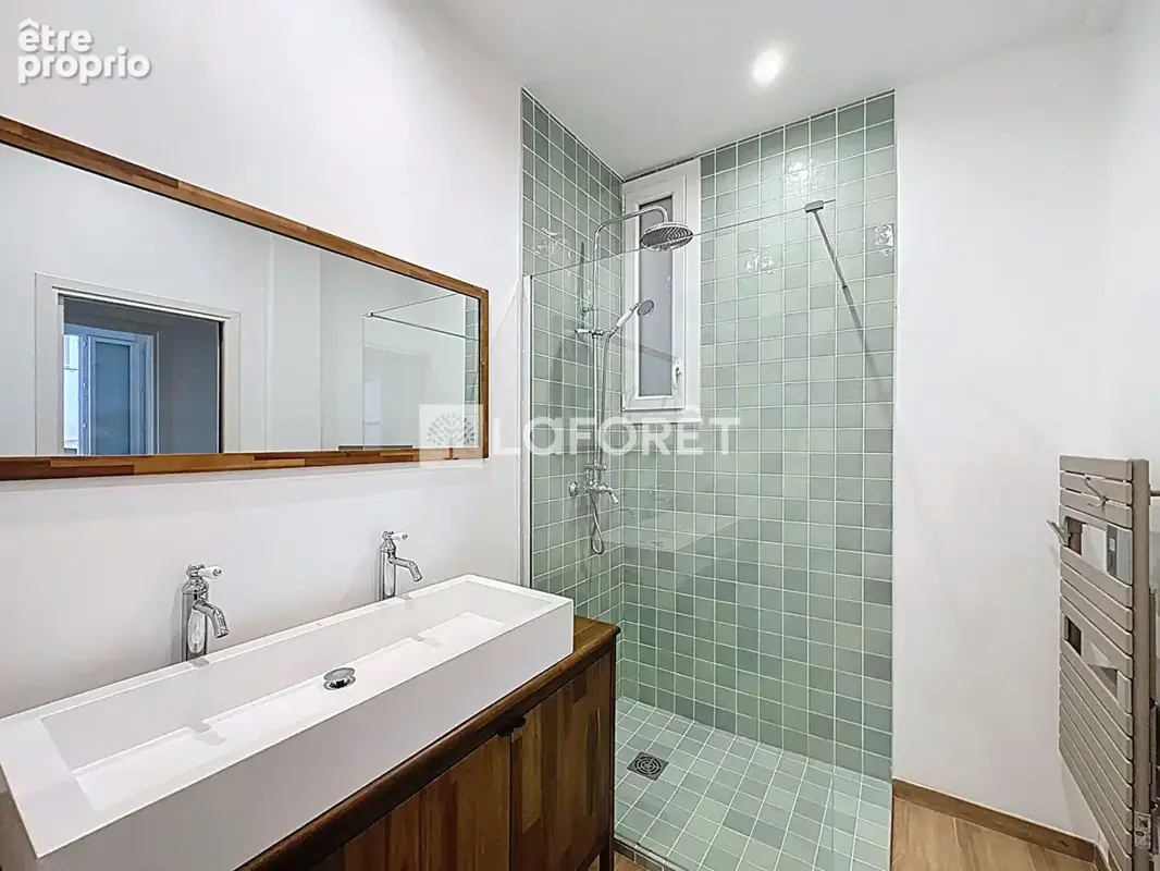 Appartement lumineux 4 pièces - secteur Cimiez - photo 9