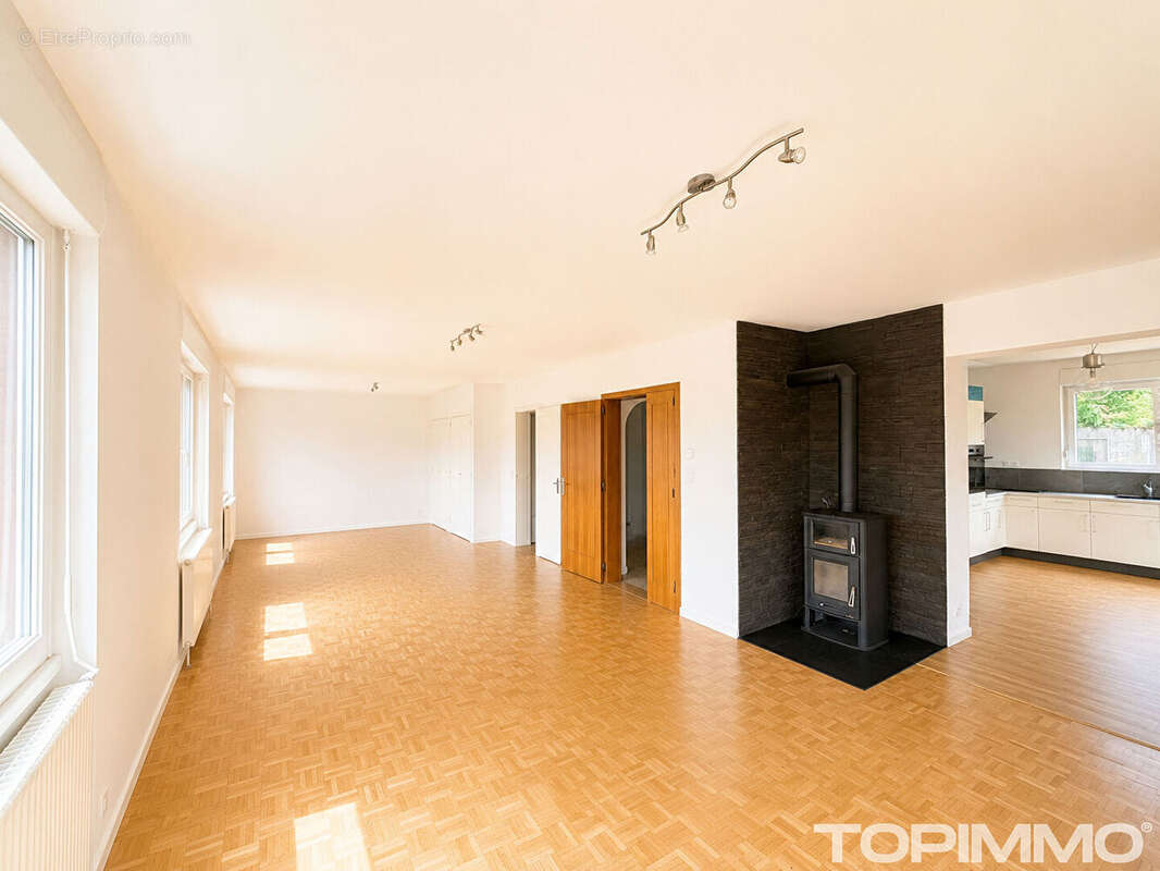 Maison Saint Die Des Vosges 6 pièce(s) 163.71 m2 - photo 5