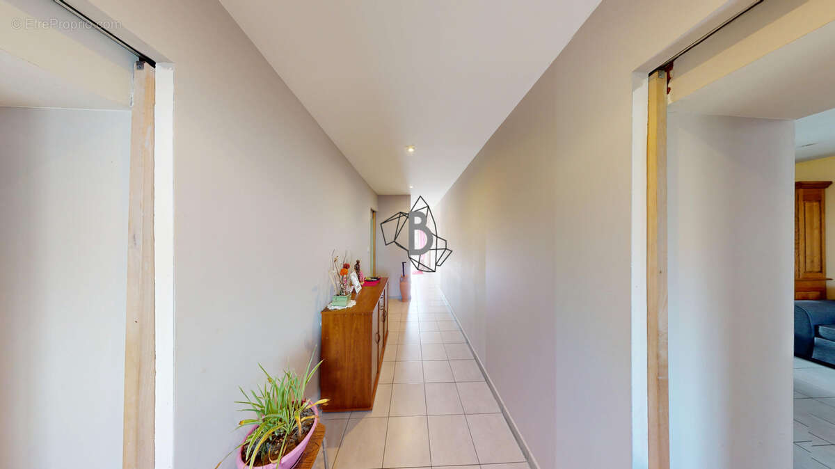 Maison t3 - 92 m2 - blaye les mines - photo 5
