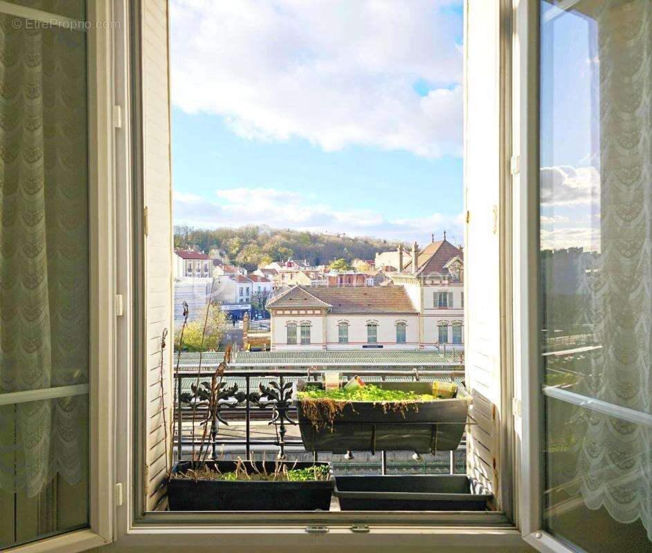 Appartement à ROSNY-SOUS-BOIS