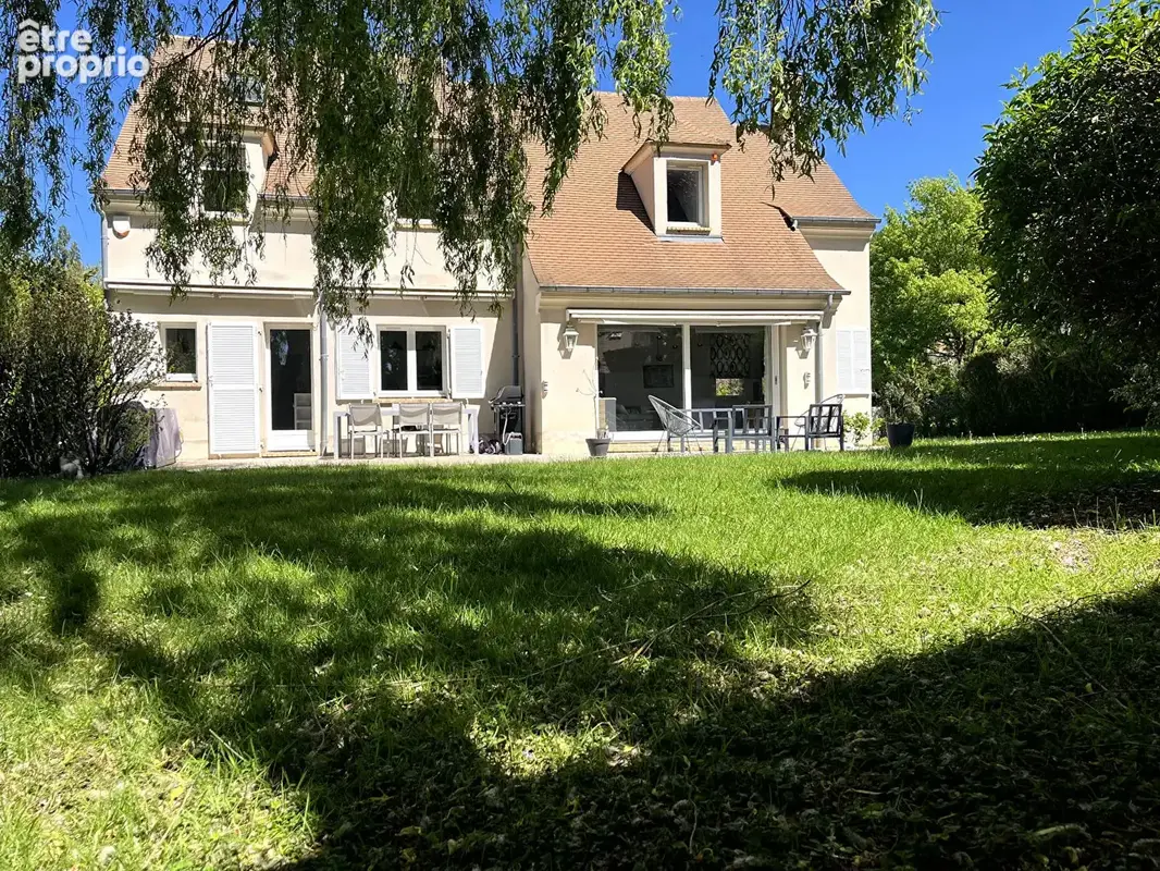 Maison à FEUCHEROLLES