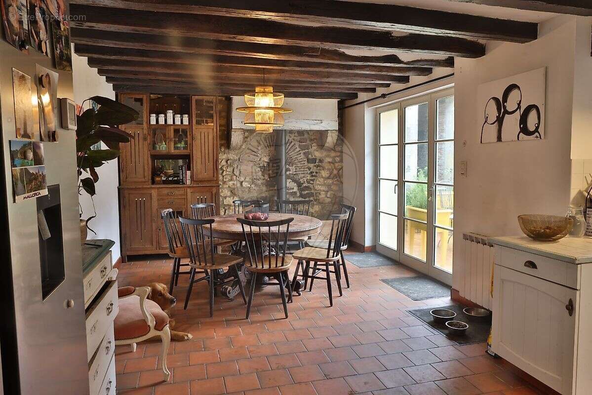 Maison à BEAUMONT-LA-FERRIERE