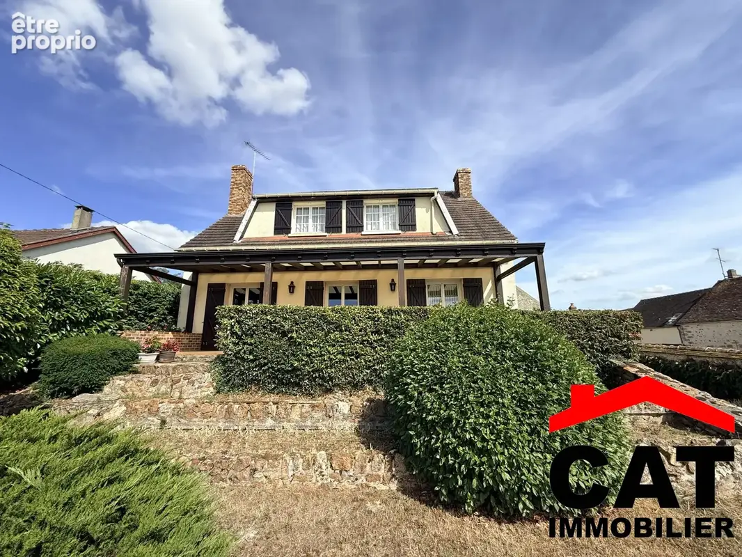 Maison 4 pièces 116 m² à vendre à La Grande-Paroisse (77130) - photo 2