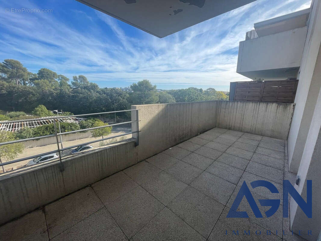 Appartement à JUVIGNAC