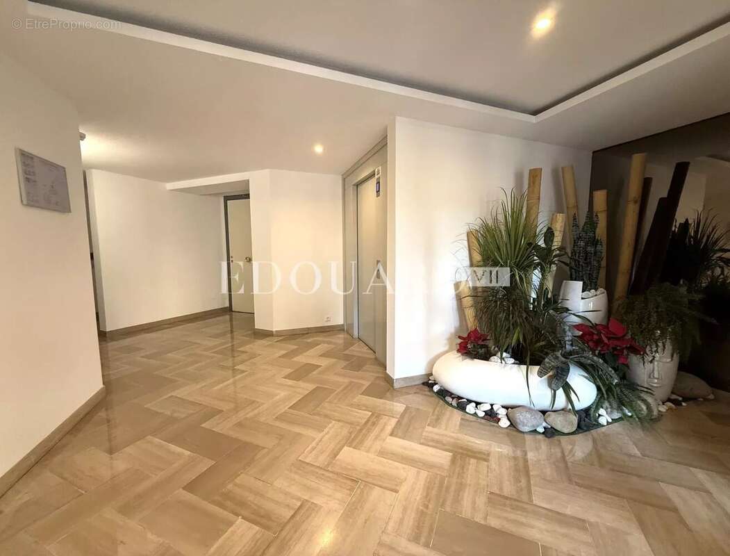 Appartement à MENTON