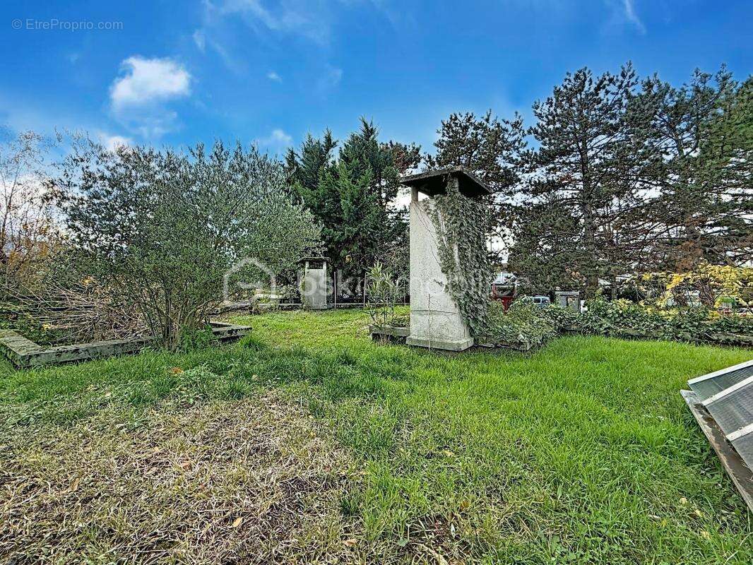 Appartement à SAINT-MARTIN-D&#039;HERES