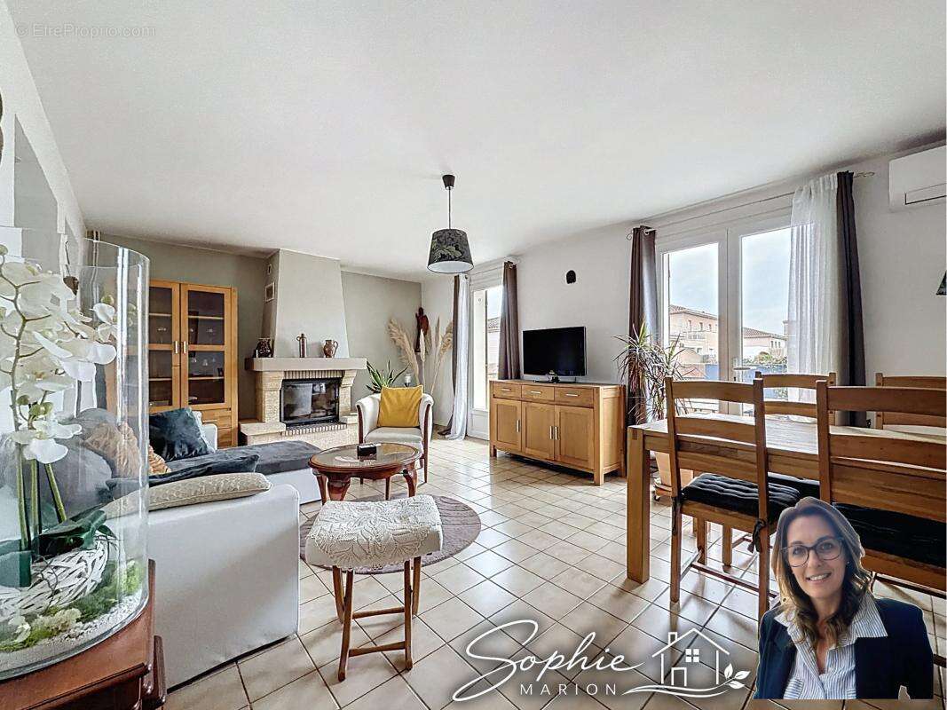 Maison à PIERRE-BENITE