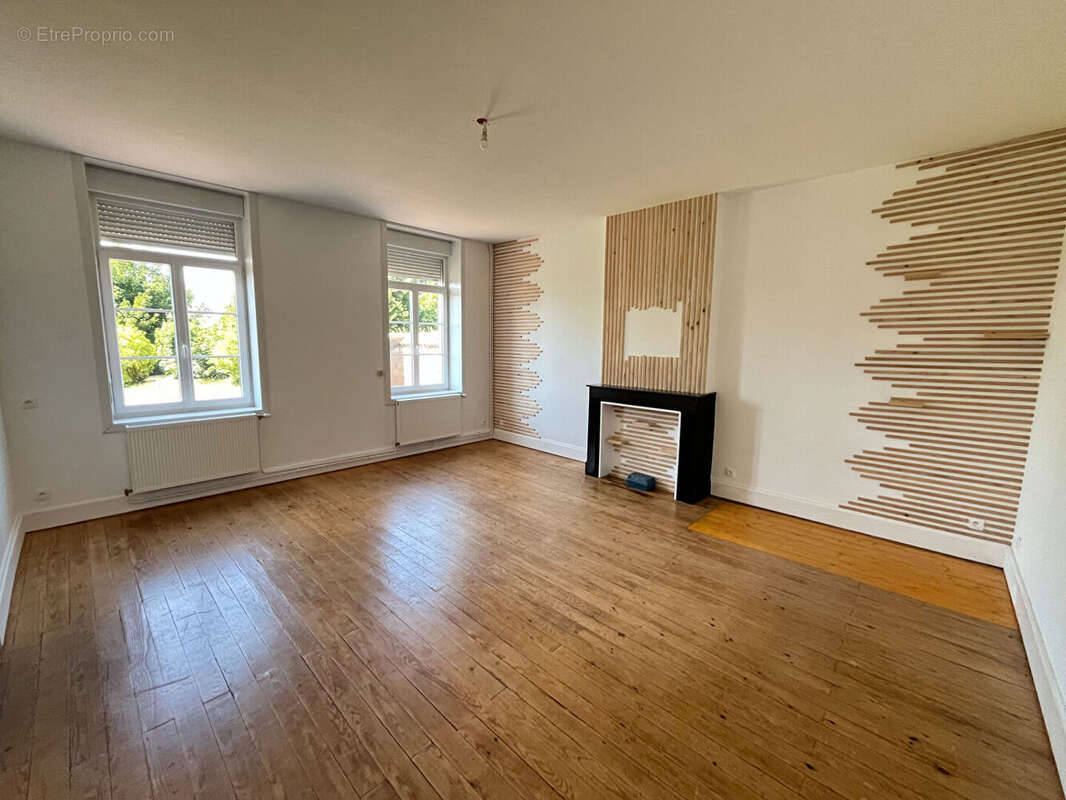 Maison à BUGNICOURT