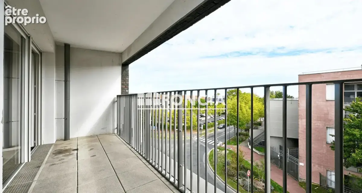 Cergy saint-christophe – f2 39 m² avec grand balcon, parking et dpe c - photo 4