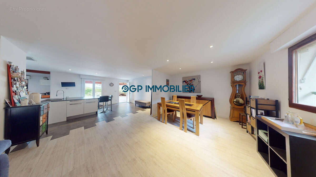 Maison à CASTELNAU-D&#039;ESTRETEFONDS