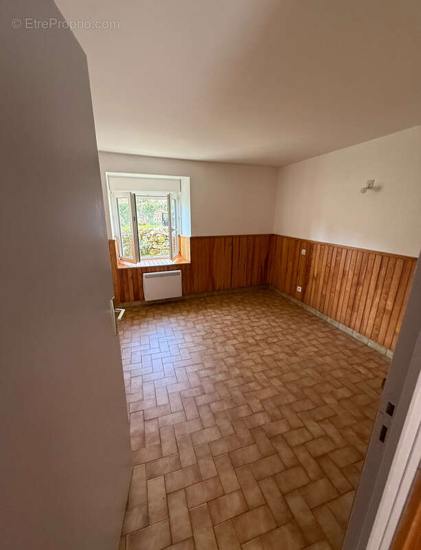 Maison à BERTHOLENE