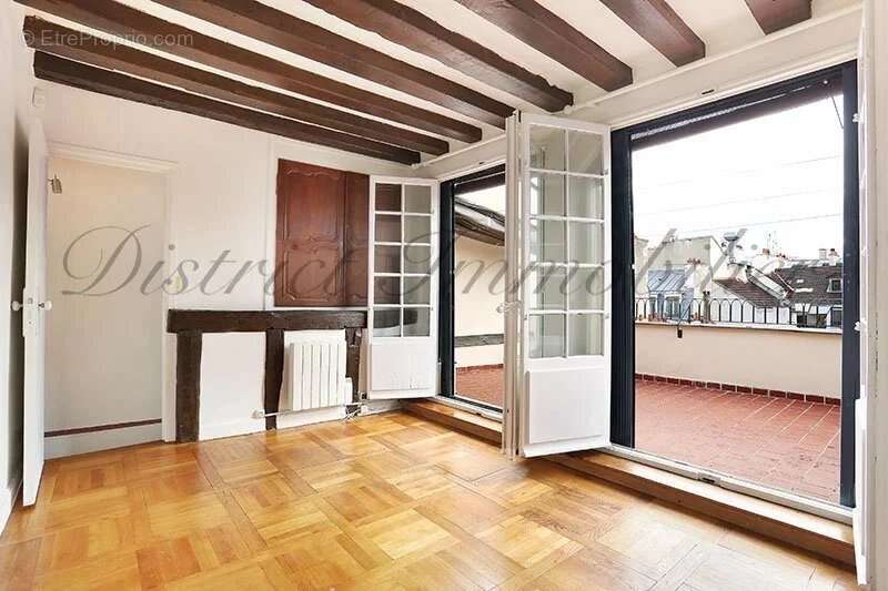 Appartement à PARIS-4E