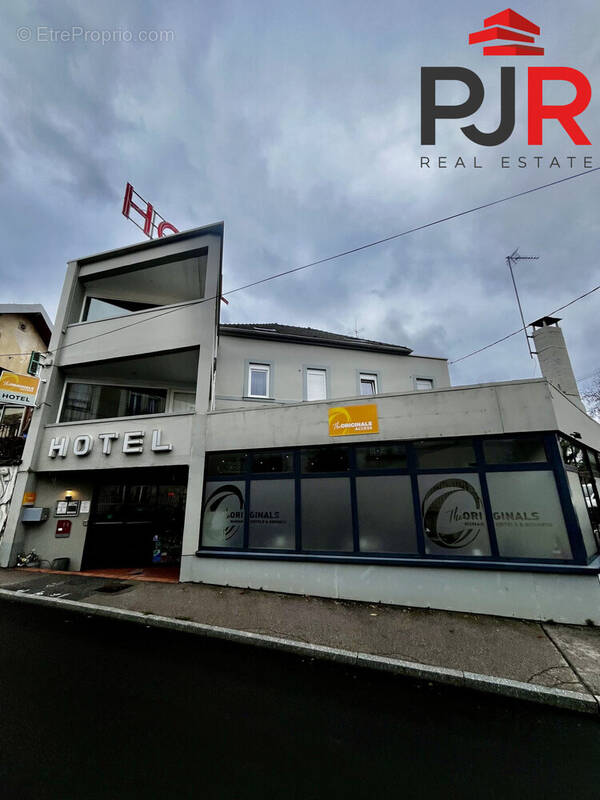 Commerce à REMIREMONT