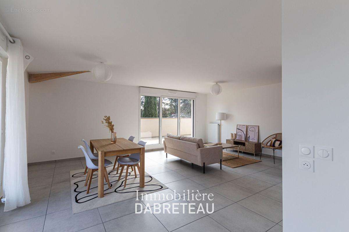 T4 Neuf Attique d'Exception - photo 2