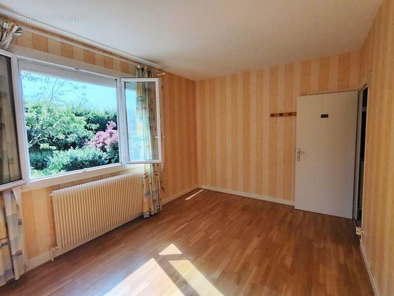 Maison à SAINT-GERMAIN-DU-PLAIN