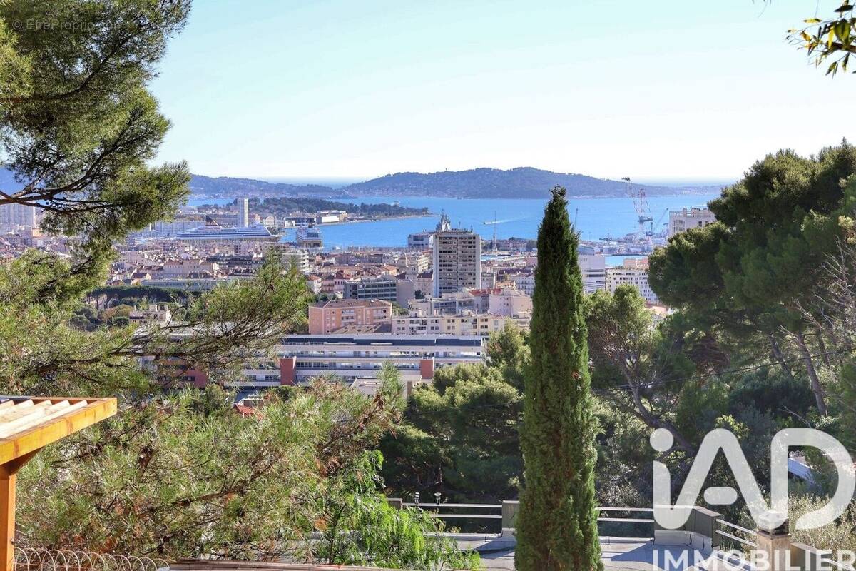 Photo 1 - Maison à TOULON